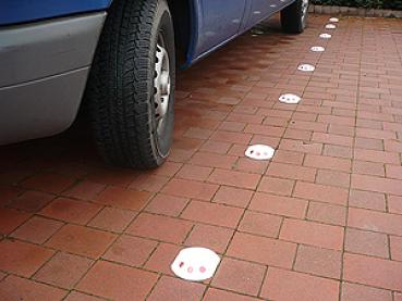 Preview: Markierungsnägel oval aus Kunststoff, VE = 100 Stück