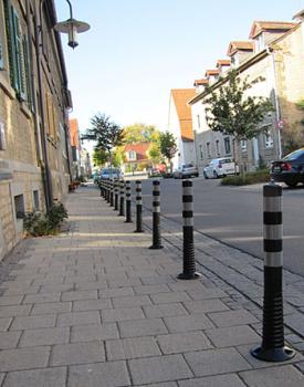 Preview: Flexipfosten aus Kunststoff schwarz mit silber-weißen Ringen