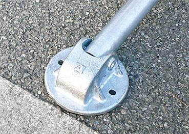 Parkplatzbügel Typ „3-Point“ ohne Bodenplatte