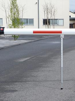 Preview: Wegesperre Typ HEAVY mit integriertem Gegengewicht