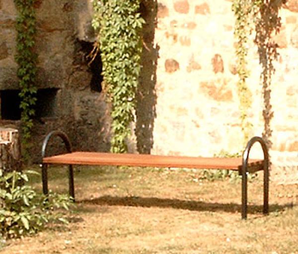 Hockerbank Modell Stadtmauer