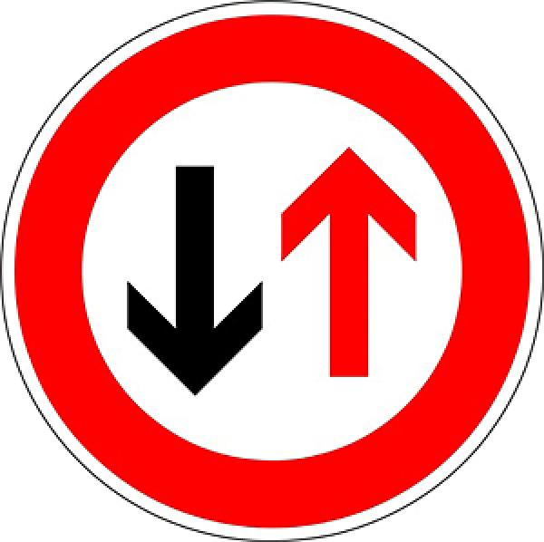 Verkehrszeichen VZ 208 Vorrang des Gegenverkehrs