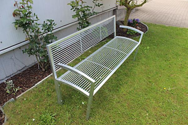 Stahlgitter-Sitzbank Typ RUDRO