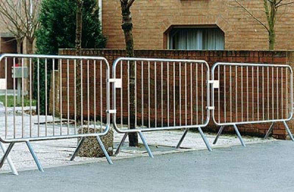 Absperrgitter für mobilen Einsatz