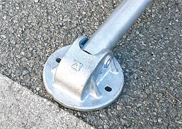 Parkplatzbügel Typ „3-Point“ ohne Bodenplatte